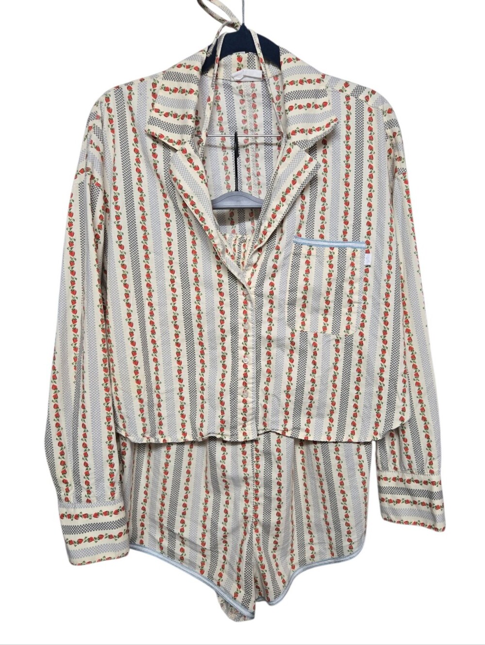 Out From Under PJ Party Cropped Button-Down Shirt & Shorts Pajama Set Sz Small🍓